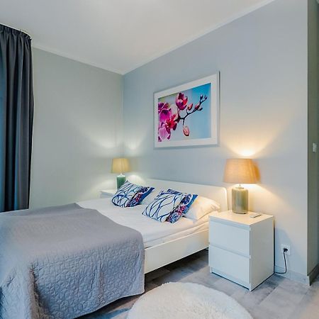 Family Apartment Zoliborz By Noclegi Renters 바르샤바 외부 사진