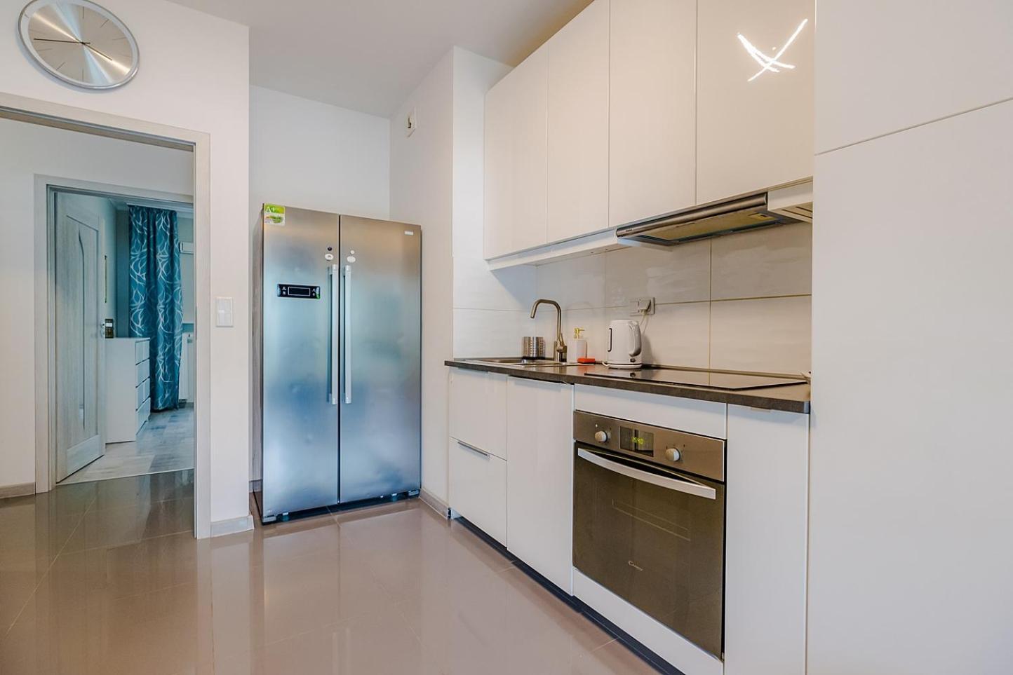 Family Apartment Zoliborz By Noclegi Renters 바르샤바 외부 사진